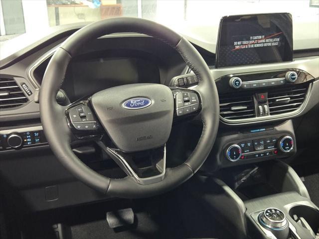 new 2025 Ford Escape car, priced at $27,835