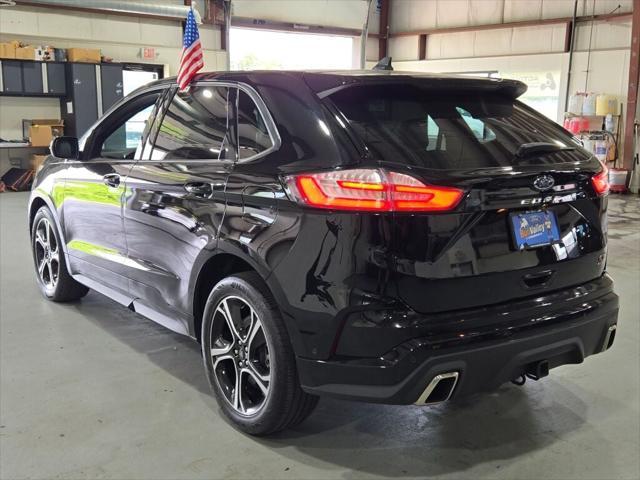 used 2022 Ford Edge car, priced at $33,200