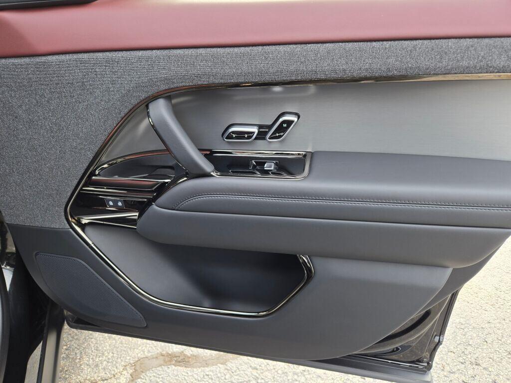 used 2024 Land Rover Range Rover Sport car, priced at $74,899