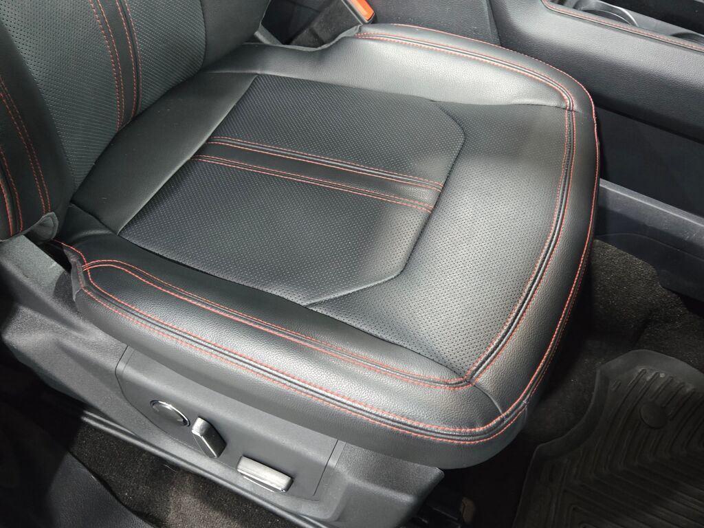 used 2022 Ford Expedition car, priced at $53,895