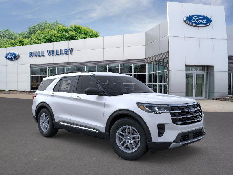 new 2025 Ford Explorer car, priced at $40,410