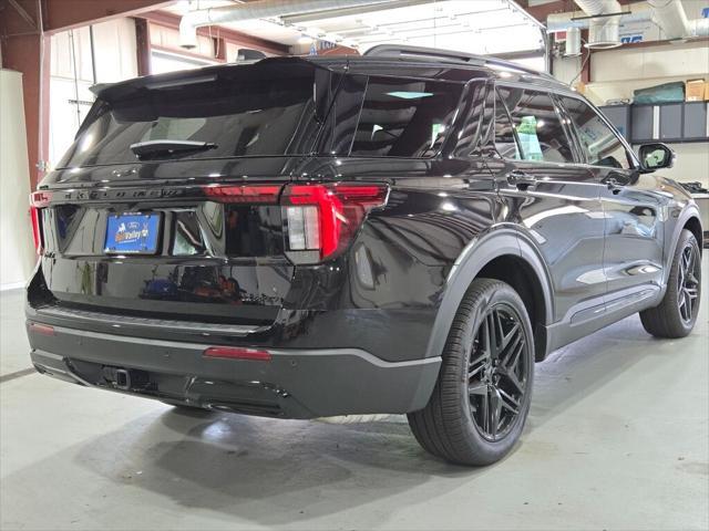 used 2025 Ford Explorer car, priced at $46,995