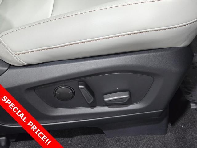 new 2025 Ford Explorer car, priced at $45,995