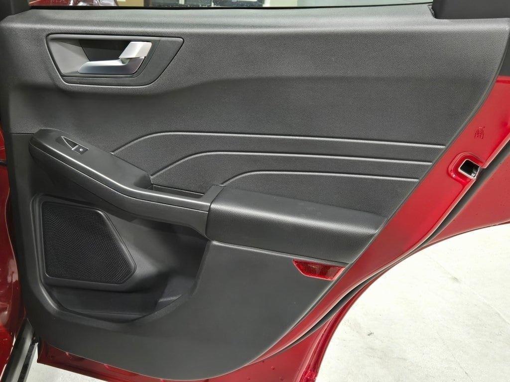 new 2025 Ford Escape car, priced at $31,401
