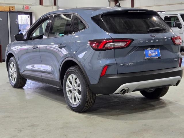 new 2025 Ford Escape car, priced at $29,995