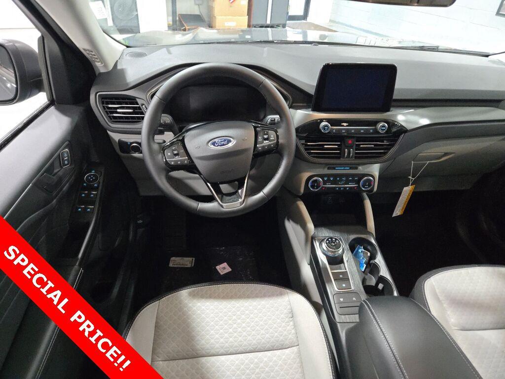 new 2025 Ford Escape car, priced at $25,868