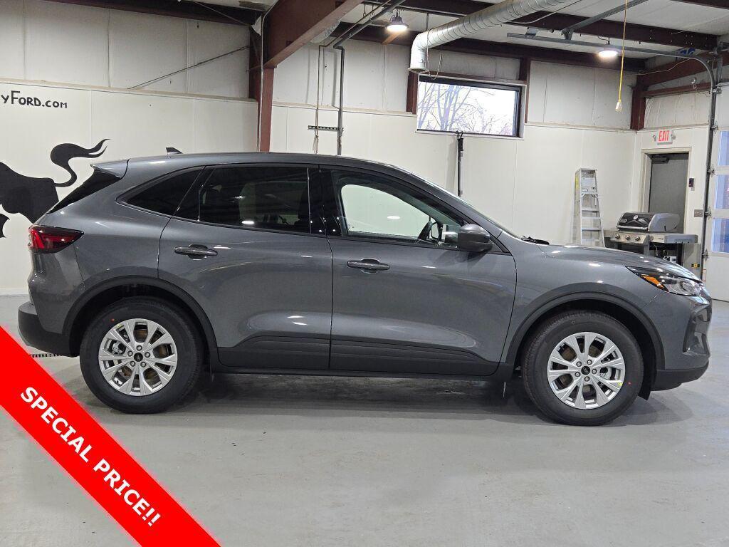 new 2025 Ford Escape car, priced at $25,595