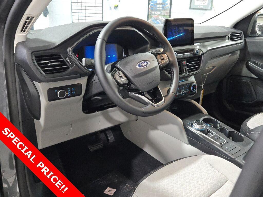 new 2025 Ford Escape car, priced at $25,868