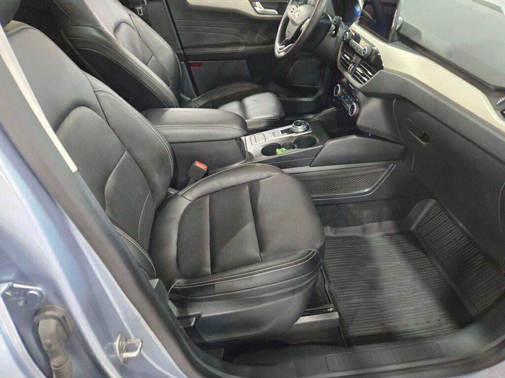 used 2022 Ford Escape car, priced at $21,947