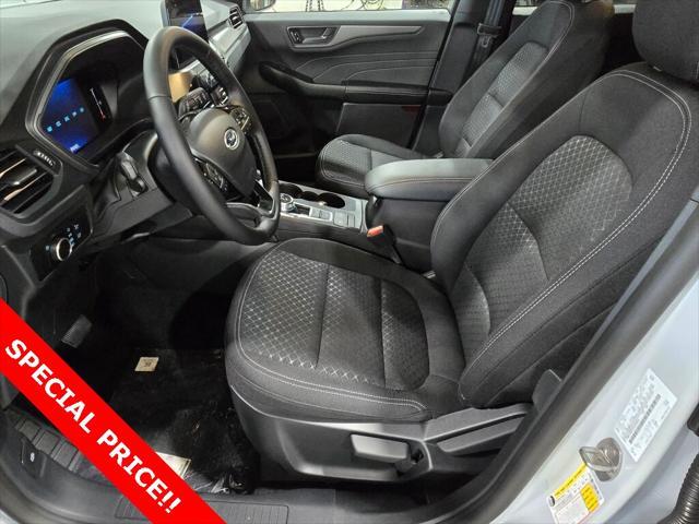 new 2025 Ford Escape car, priced at $29,615