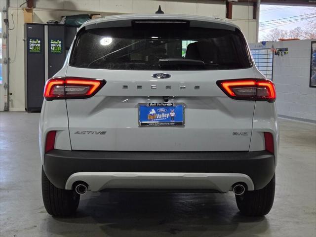 new 2025 Ford Escape car, priced at $29,995