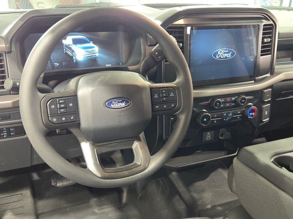 new 2025 Ford F-150 car, priced at $45,655