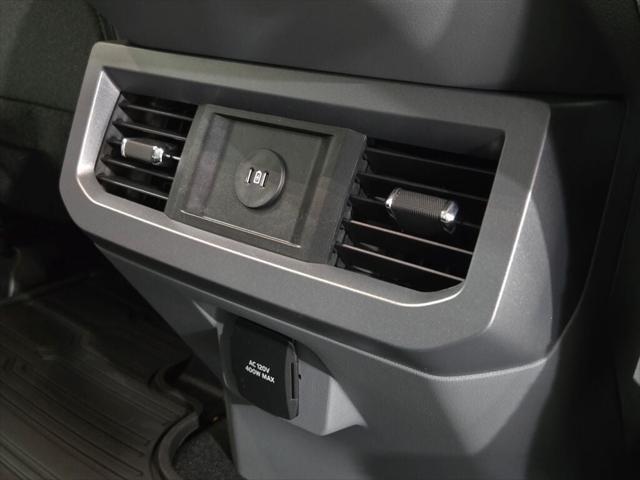 new 2025 Ford F-250 car, priced at $66,150