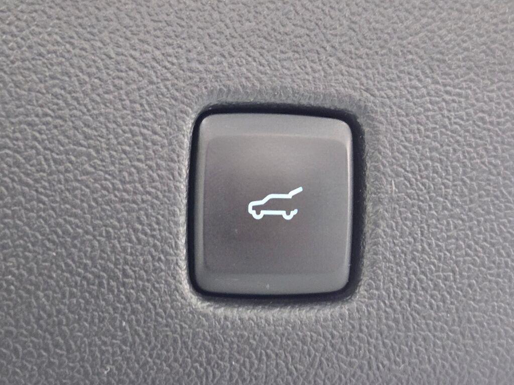 used 2023 Ford Escape car, priced at $21,367