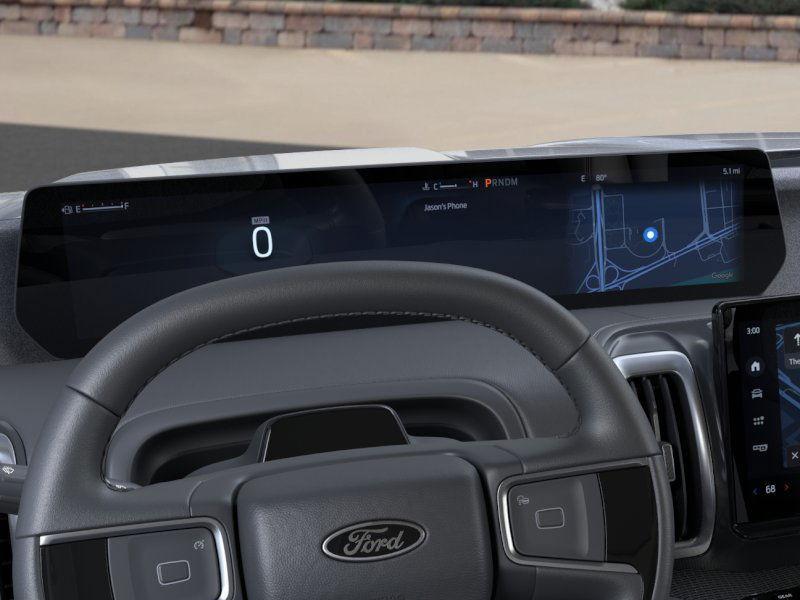 new 2025 Ford Expedition car, priced at $84,120