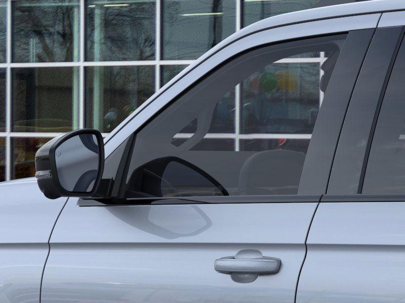 new 2025 Ford Expedition car, priced at $83,180