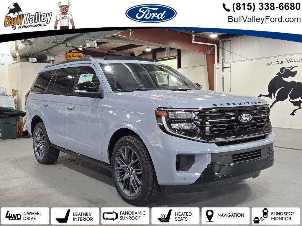 new 2025 Ford Expedition car, priced at $83,430