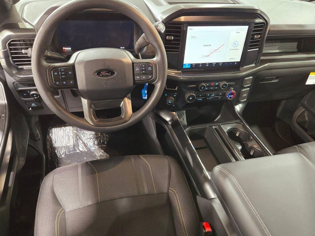 new 2025 Ford F-150 car, priced at $50,292