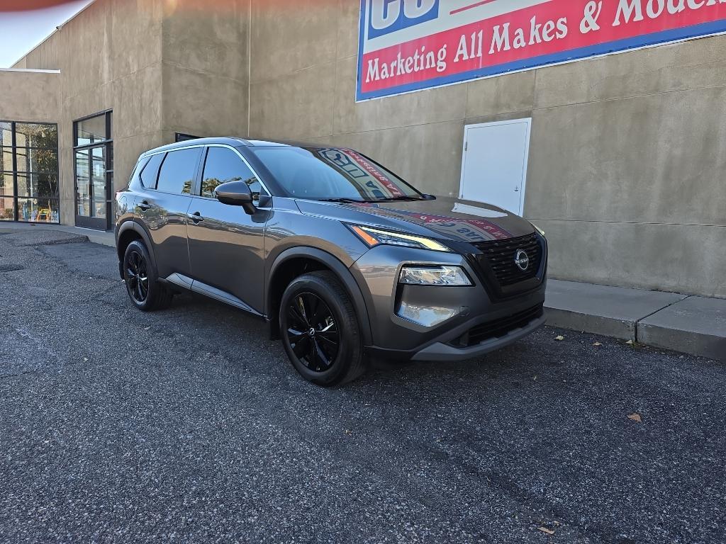 used 2022 Nissan Rogue car, priced at $22,575