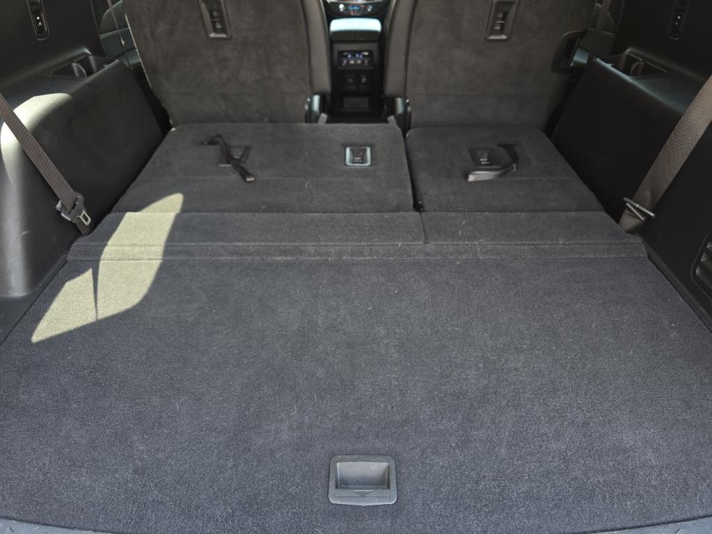used 2021 Chevrolet Traverse car, priced at $21,750