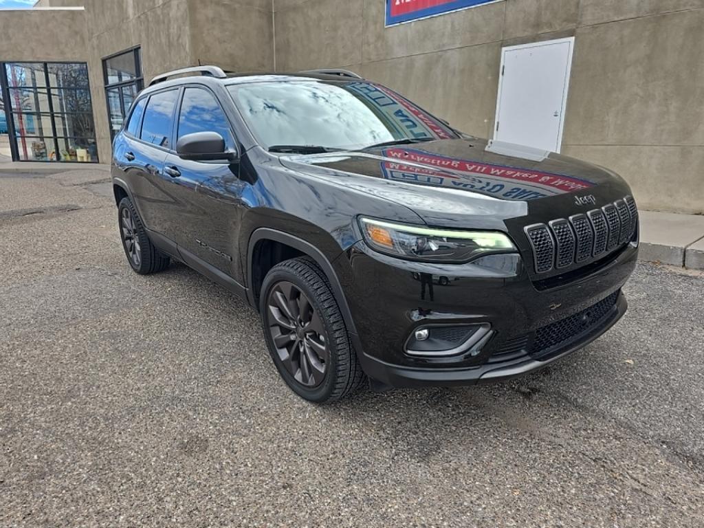 used 2021 Jeep Cherokee car, priced at $25,325