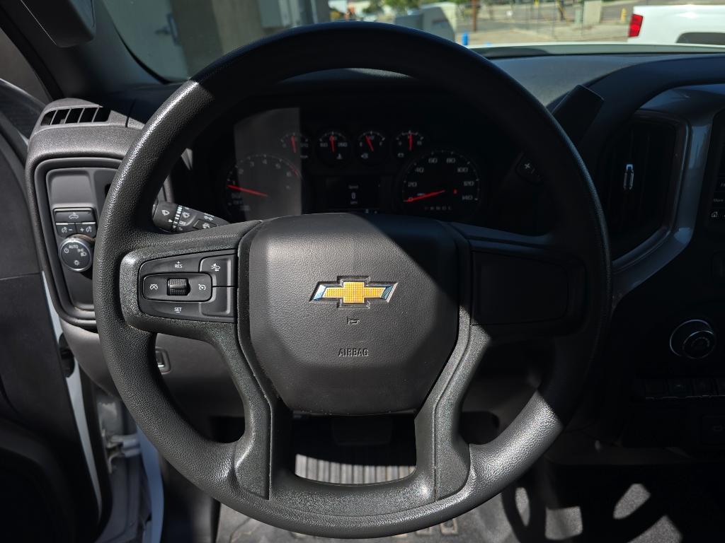 used 2024 Chevrolet Silverado 1500 car, priced at $28,700