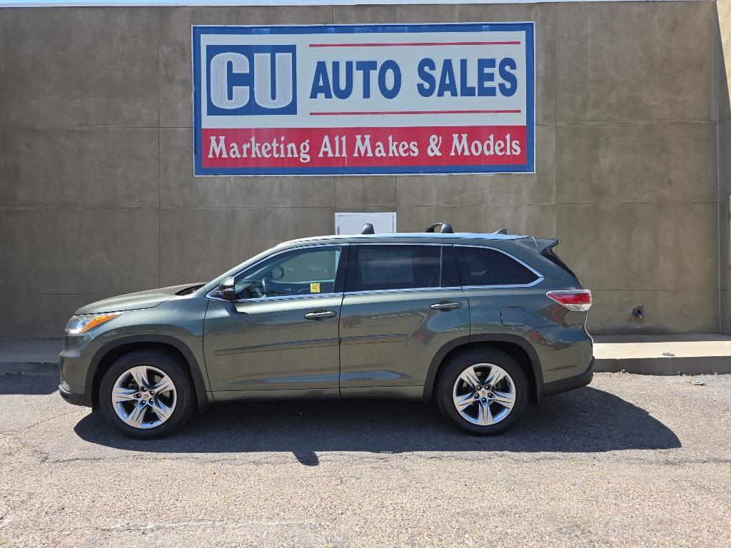 used 2015 Toyota Highlander car, priced at $19,840