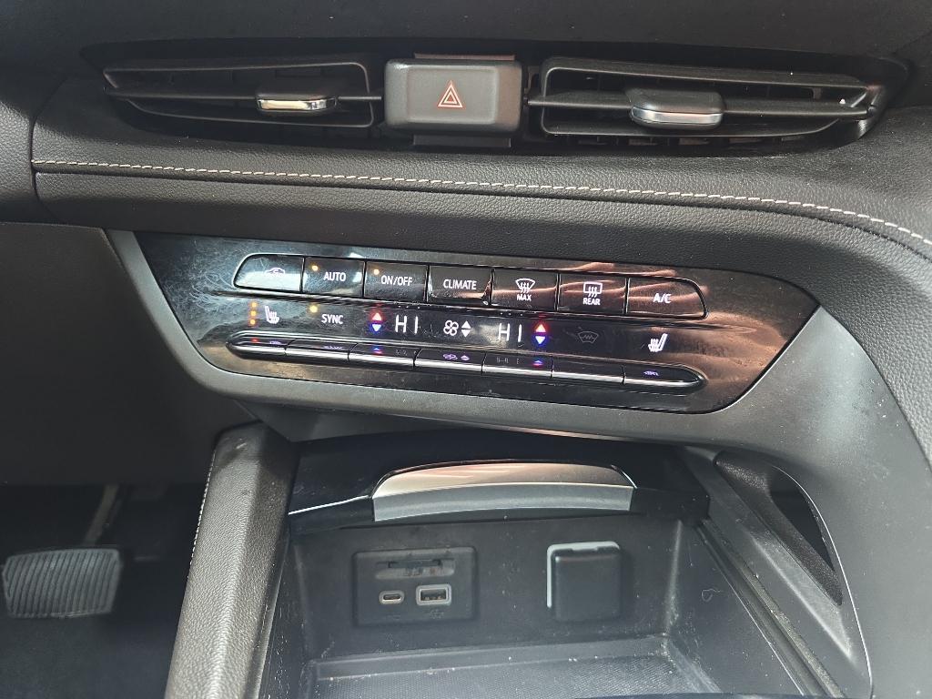 used 2022 Buick Envision car, priced at $26,975