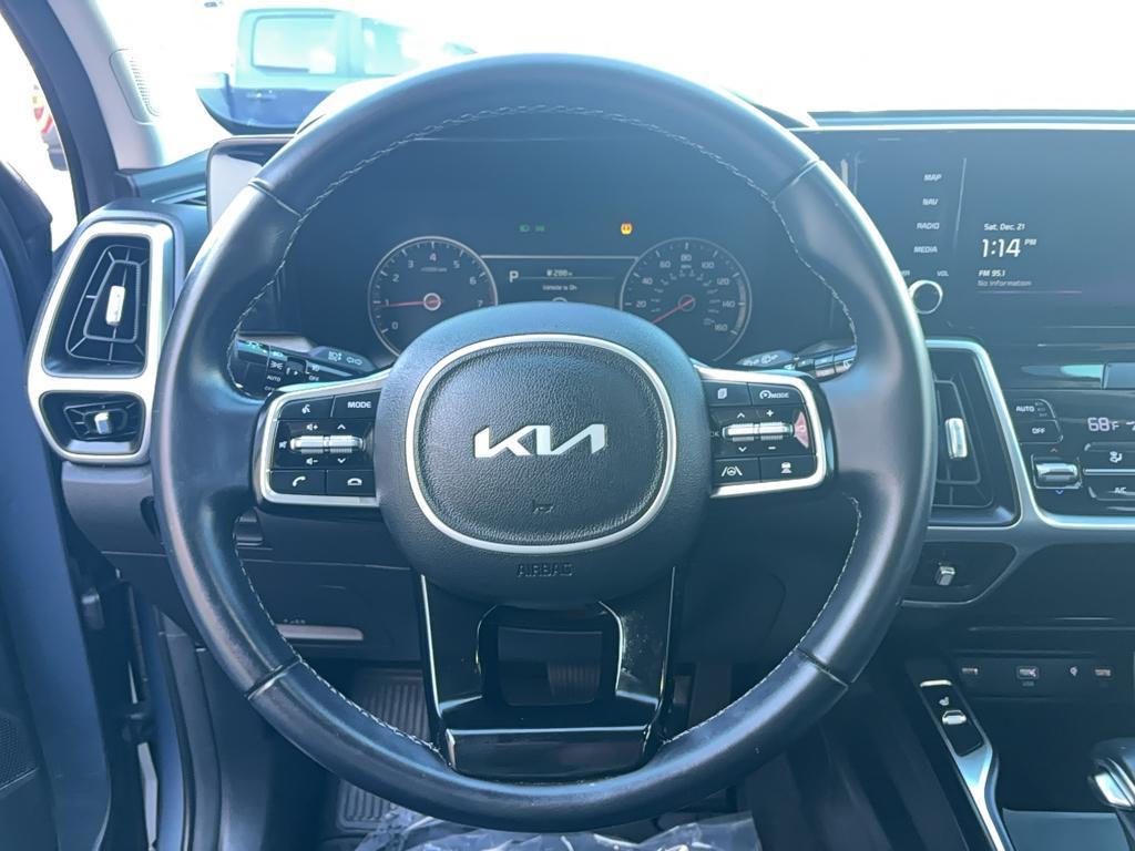 used 2022 Kia Sorento car, priced at $31,205