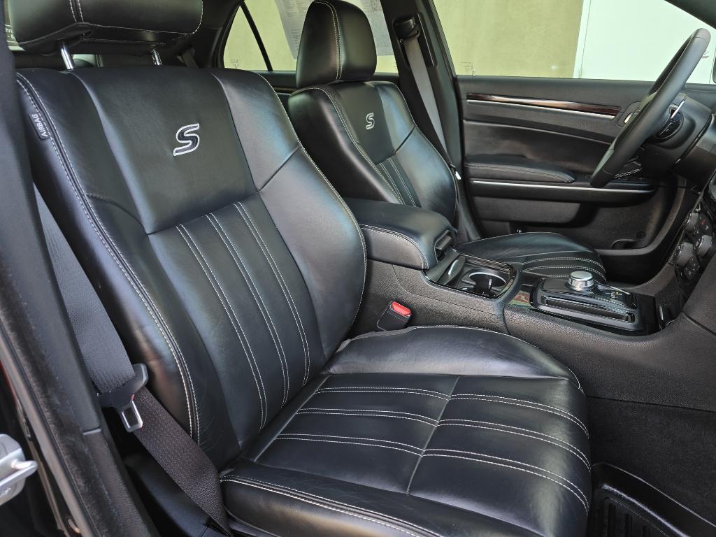 used 2023 Chrysler 300 car, priced at $25,995