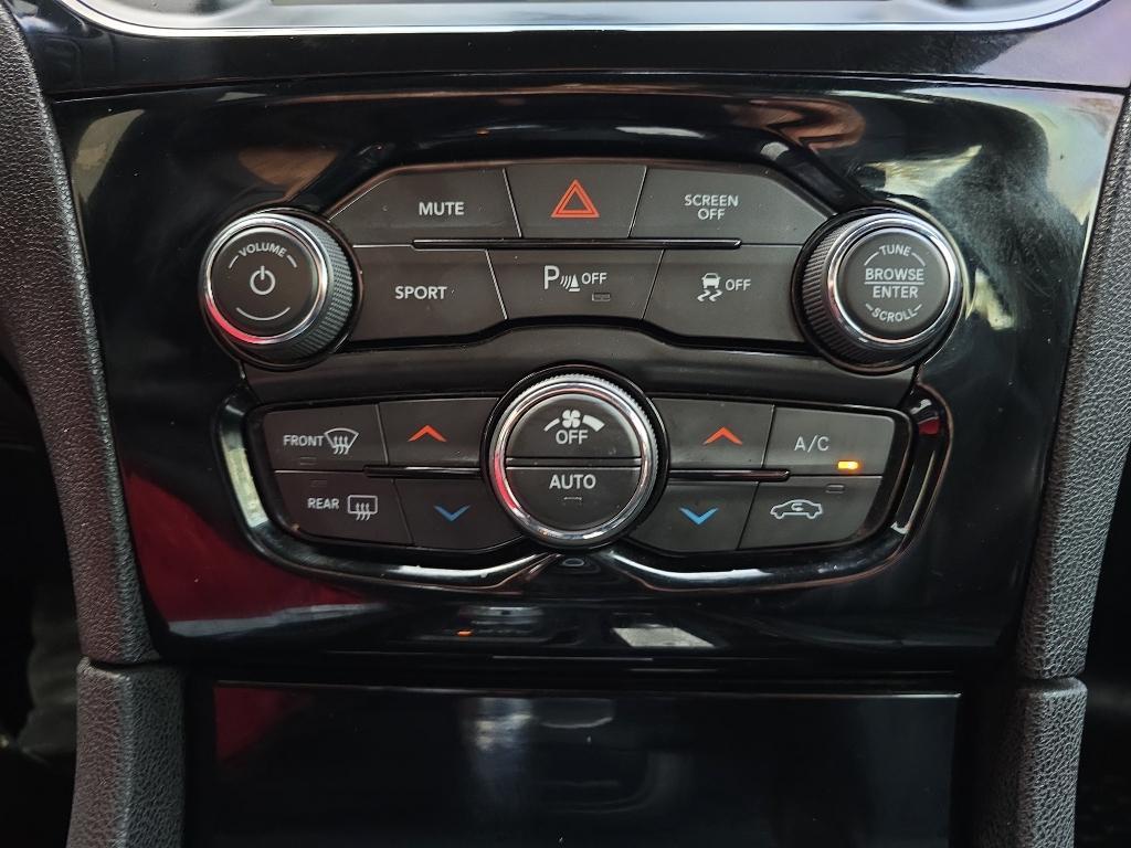 used 2023 Chrysler 300 car, priced at $25,995