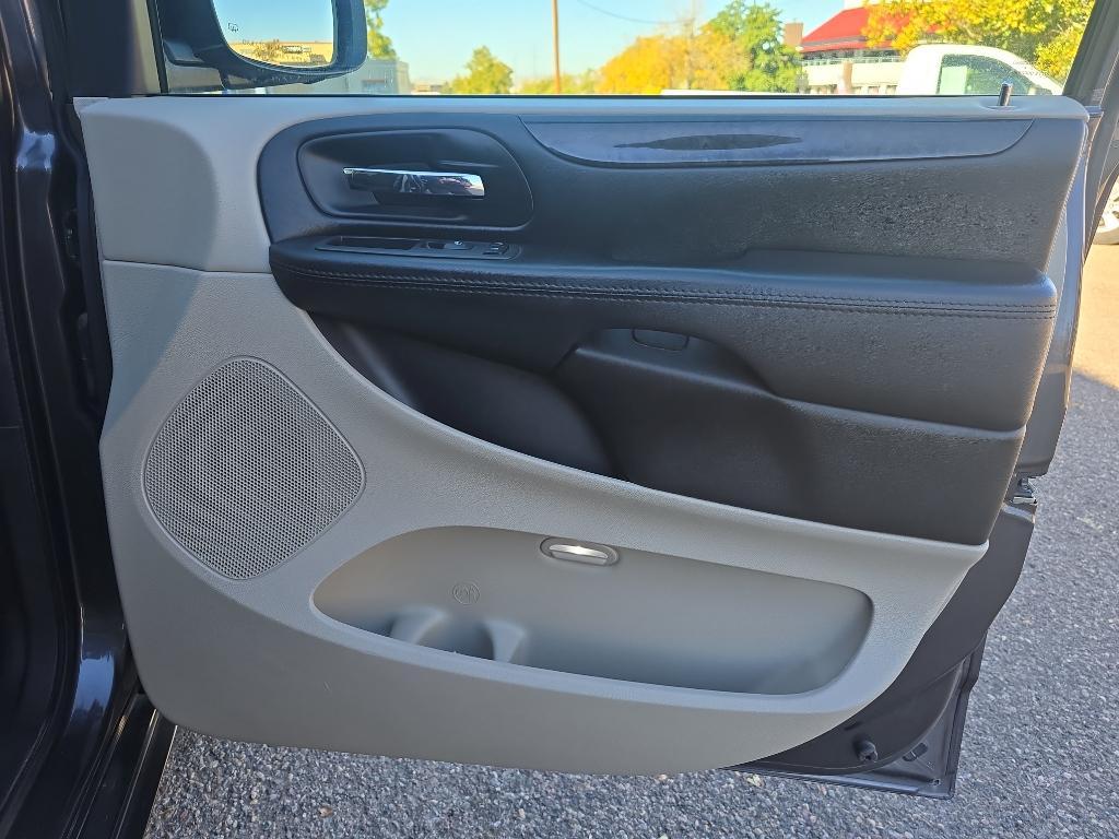 used 2017 Dodge Grand Caravan car, priced at $15,620