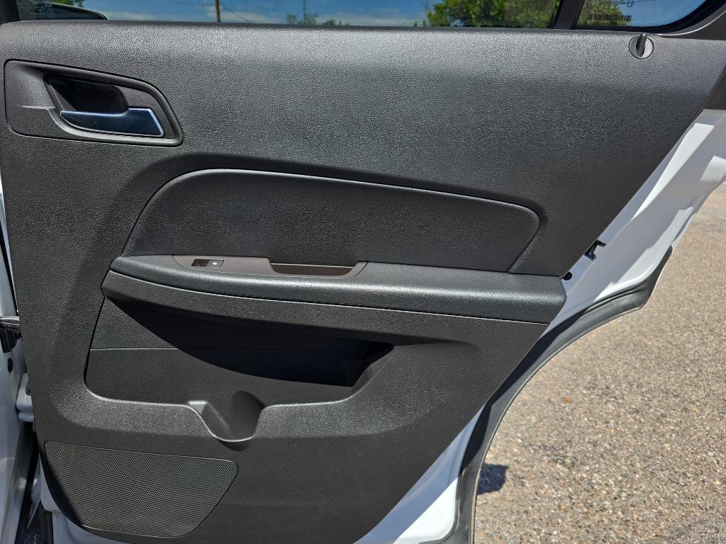 used 2016 Chevrolet Equinox car, priced at $14,245