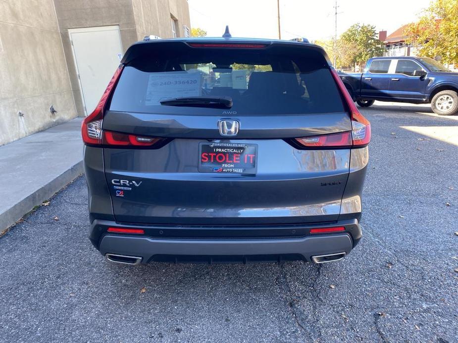 used 2024 Honda CR-V Hybrid car, priced at $36,550