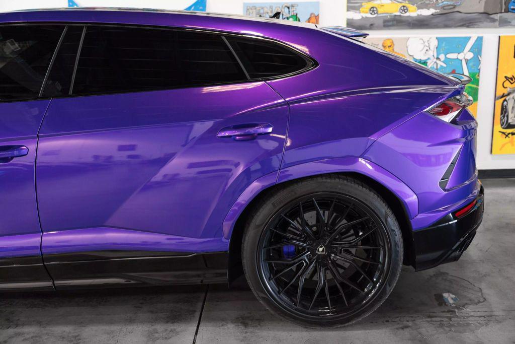 used 2021 Lamborghini Urus car, priced at $219,991