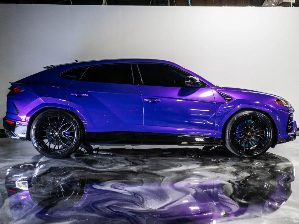 used 2021 Lamborghini Urus car, priced at $199,991