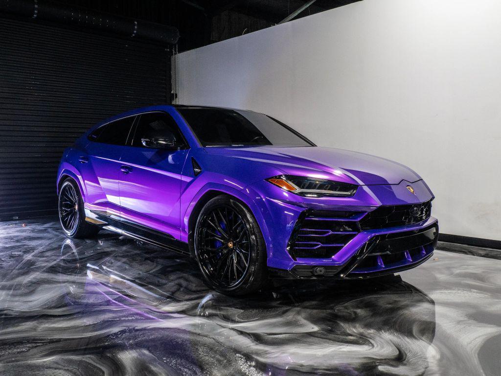 used 2021 Lamborghini Urus car, priced at $199,991