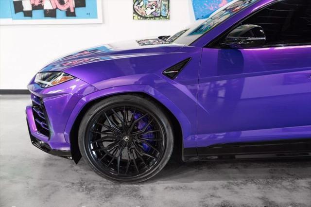 used 2021 Lamborghini Urus car, priced at $219,991