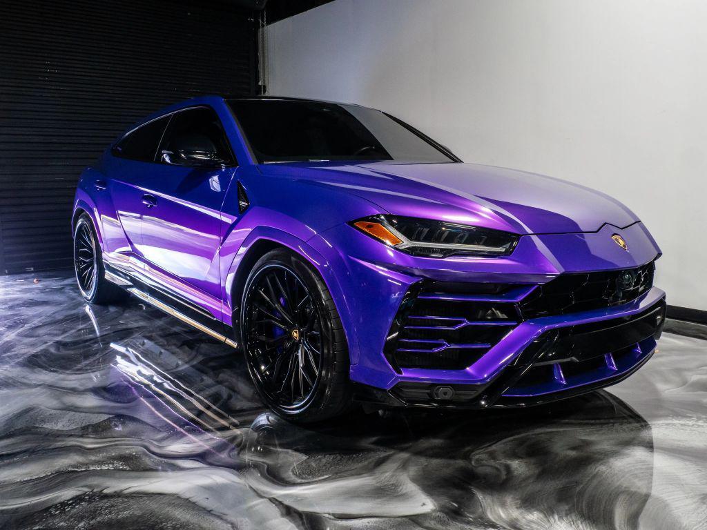 used 2021 Lamborghini Urus car, priced at $199,991