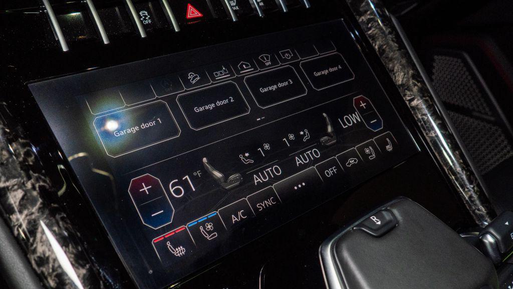 used 2021 Lamborghini Urus car, priced at $199,991