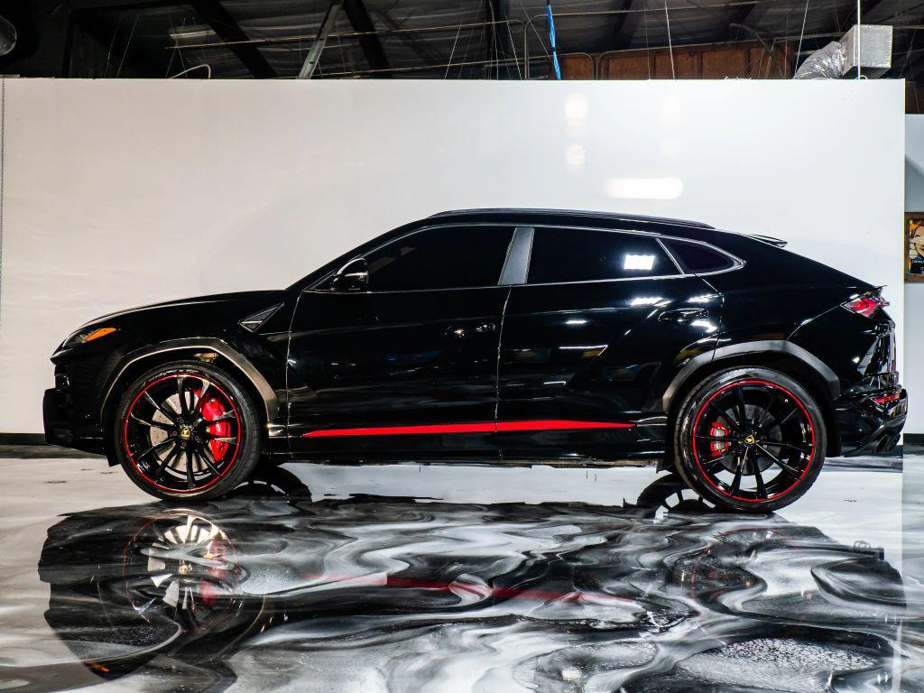 used 2020 Lamborghini Urus car, priced at $184,991