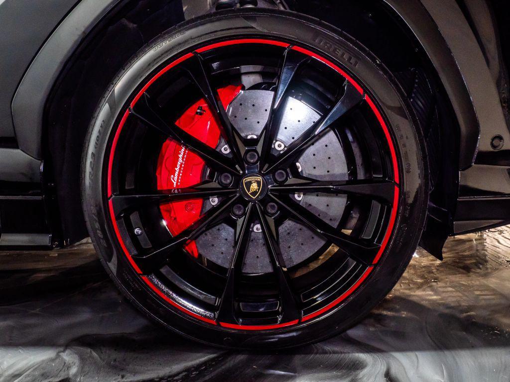 used 2020 Lamborghini Urus car, priced at $184,991