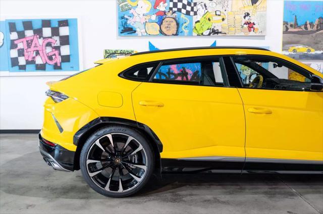 used 2019 Lamborghini Urus car, priced at $177,991