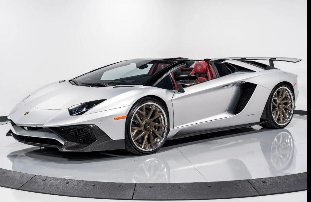 used 2018 Lamborghini Aventador S car, priced at $469,991