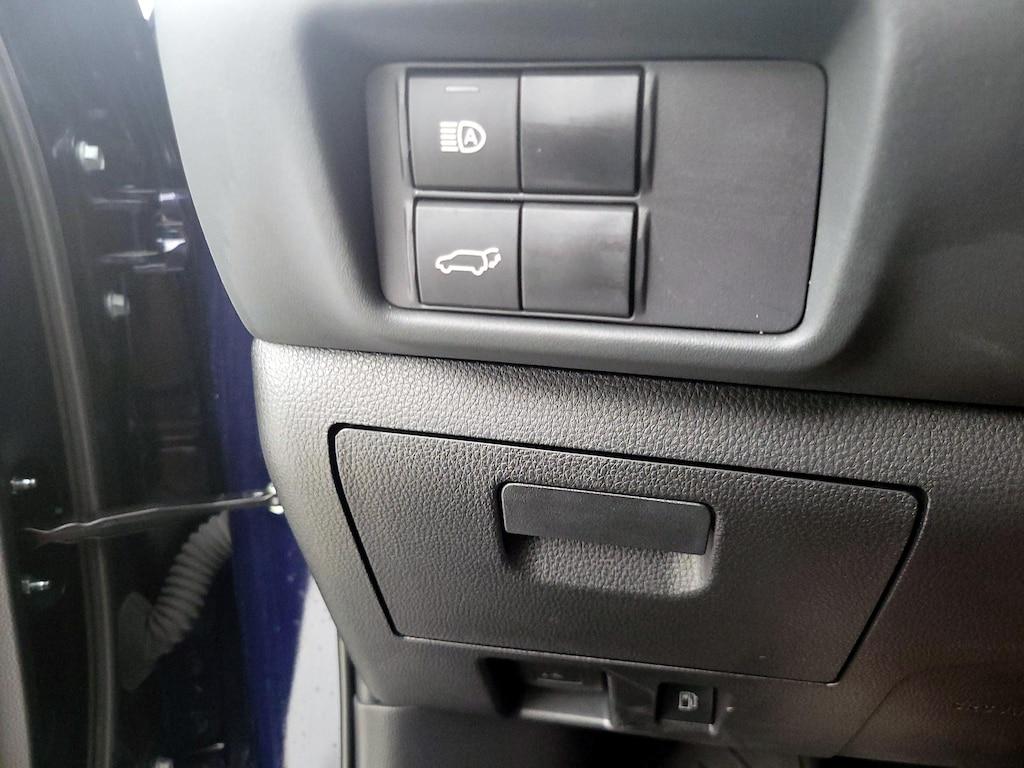 used 2022 Toyota Highlander car, priced at $41,998