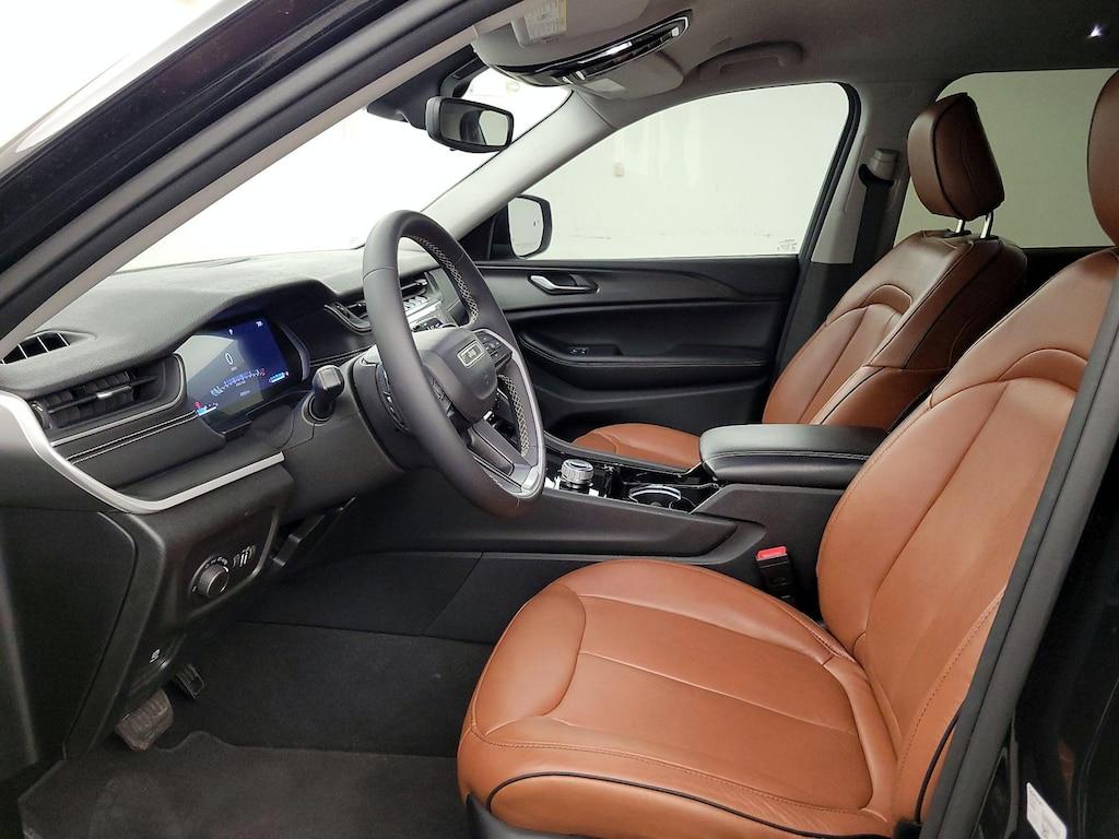 used 2023 Jeep Grand Cherokee car, priced at $27,998