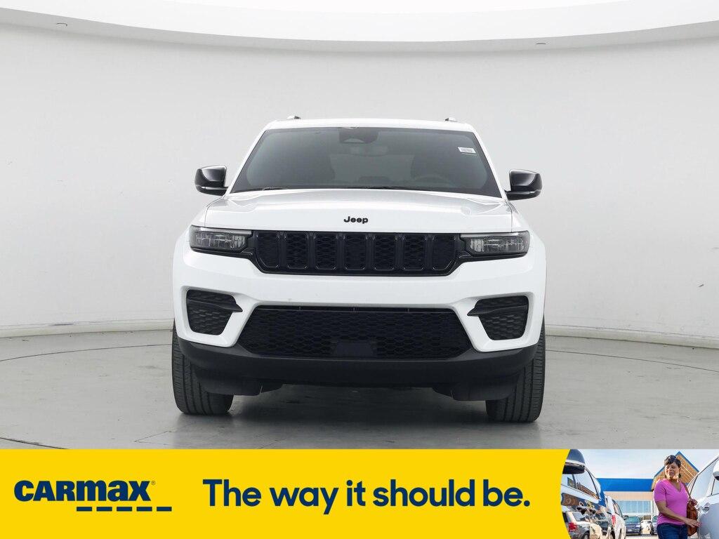 used 2023 Jeep Grand Cherokee car, priced at $30,998