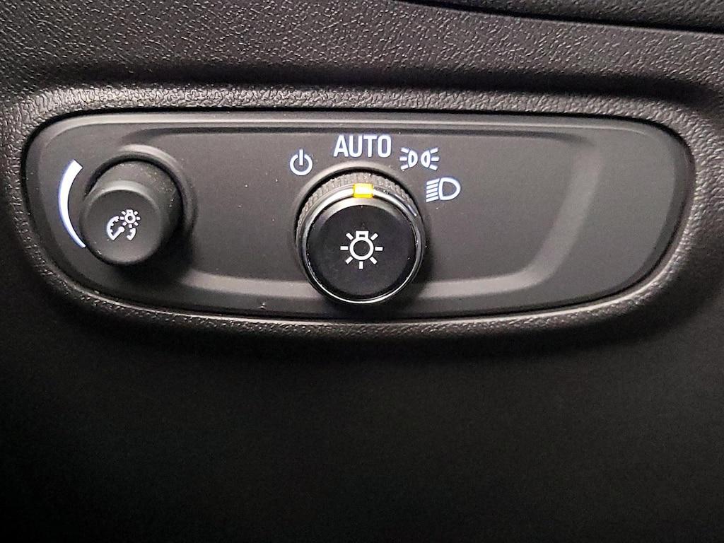 used 2022 Chevrolet Equinox car, priced at $22,998