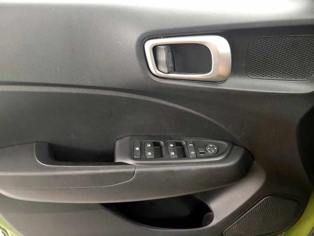 used 2022 Hyundai Venue car, priced at $18,998