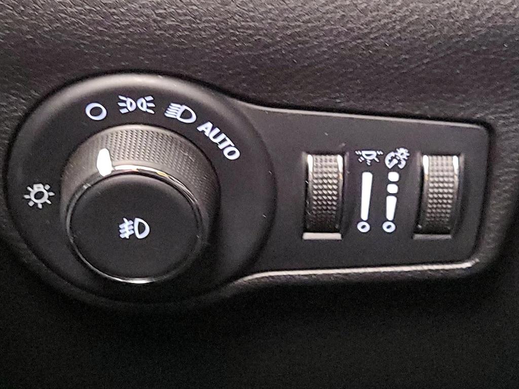 used 2022 Jeep Compass car, priced at $25,998